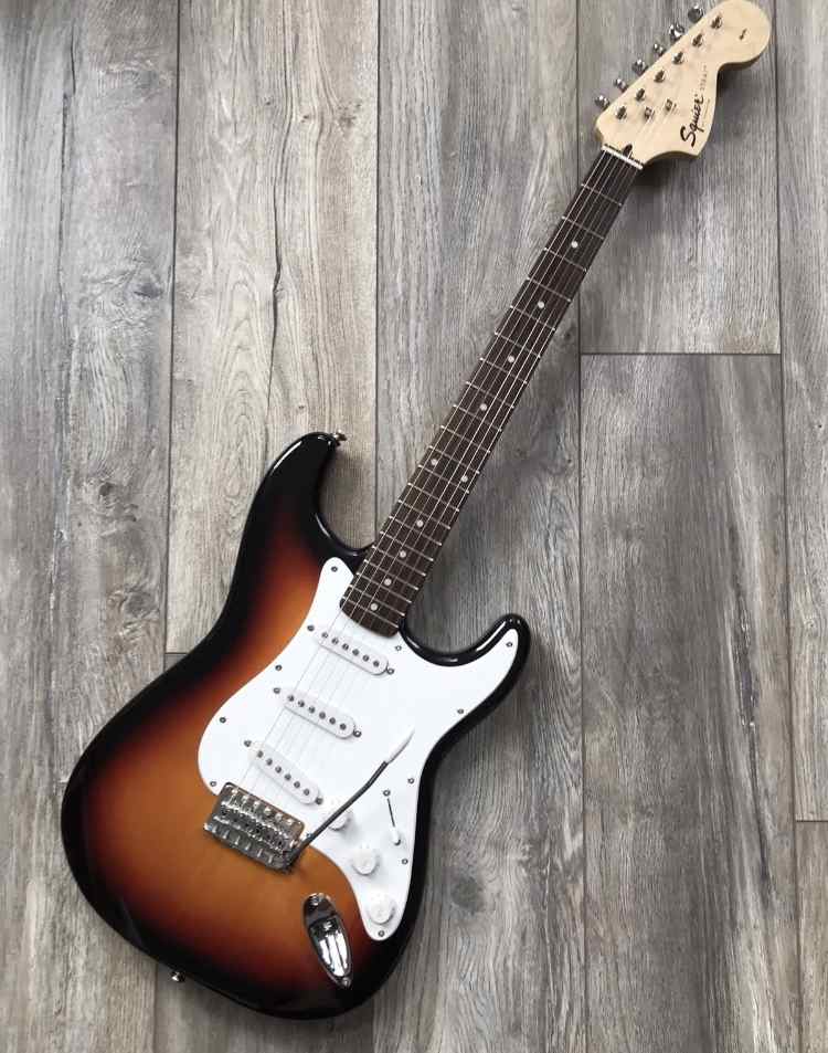 2003 fender squier stratocaster