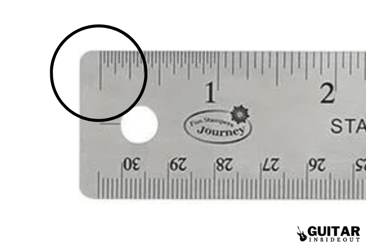 ruler with gap for measuring action